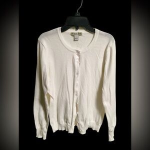 White Button Up Long Sleeve Sweater ✨️